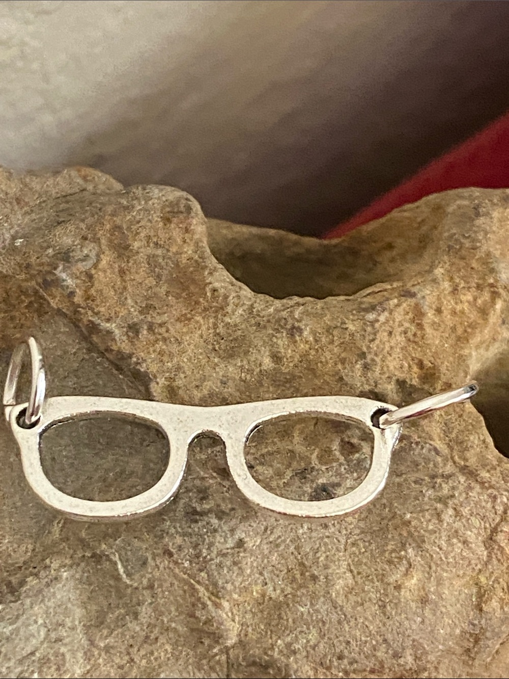 5/$10❤️❤️❤️NEW Eyeglasses Charm Pendant